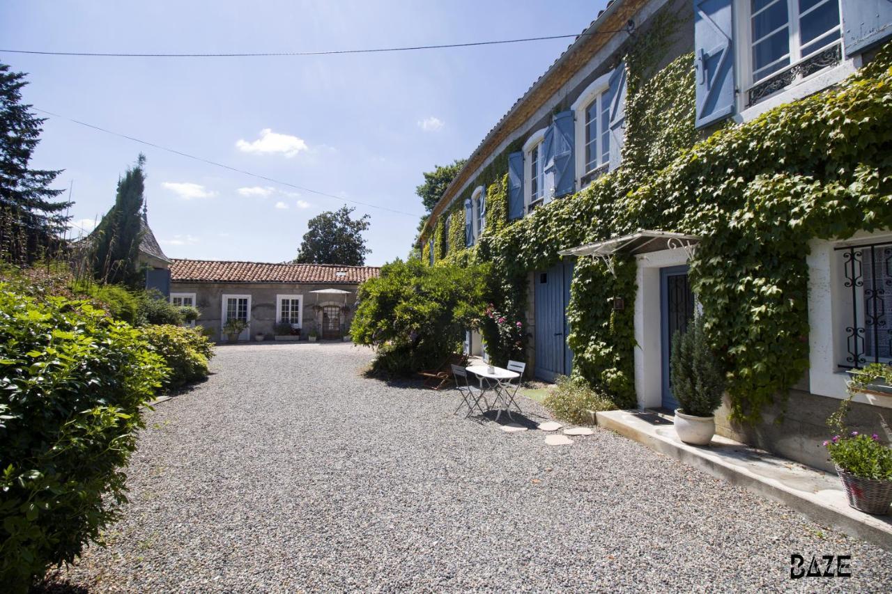 Centre De Bien-Etre Et Ses Chambres D'Hote Villeneuve-de-Riviere Экстерьер фото