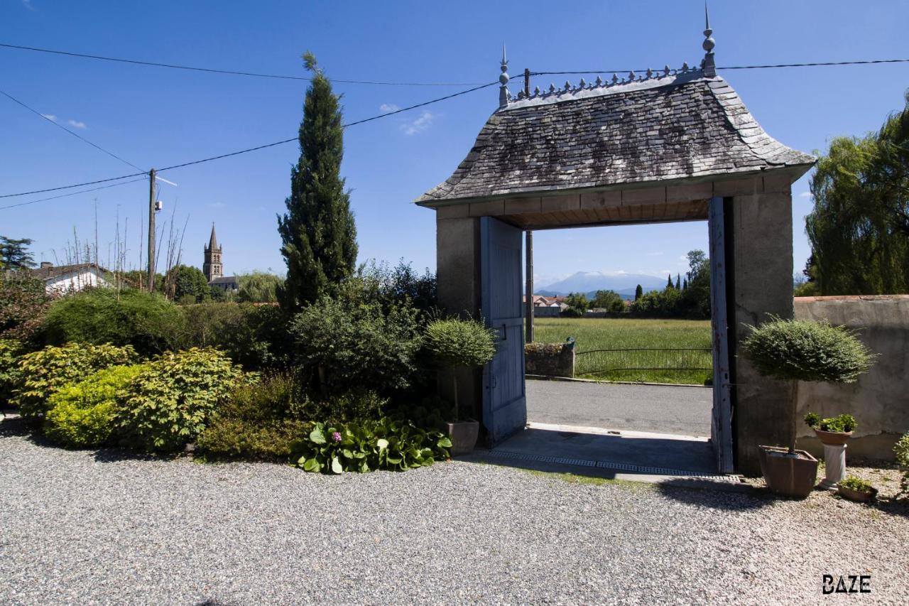 Centre De Bien-Etre Et Ses Chambres D'Hote Villeneuve-de-Riviere Экстерьер фото